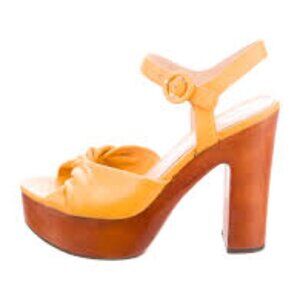 Veronica Beard Gela Twisted Leather Heeled Sandal-Sz 8